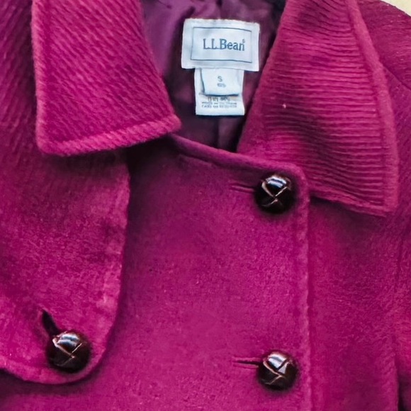 L.L Bean Wool Peacoat Comes With a Gift❗️ 🎁 - Picture 2 of 6